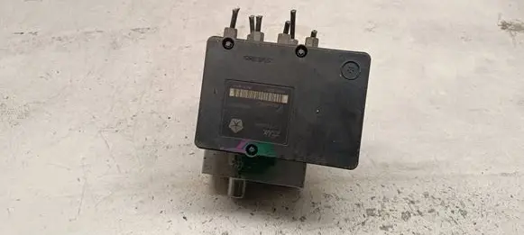 Jeep Grand Cherokee (WK) ABS Pump 00009332D2 25092543153 B425L08L36