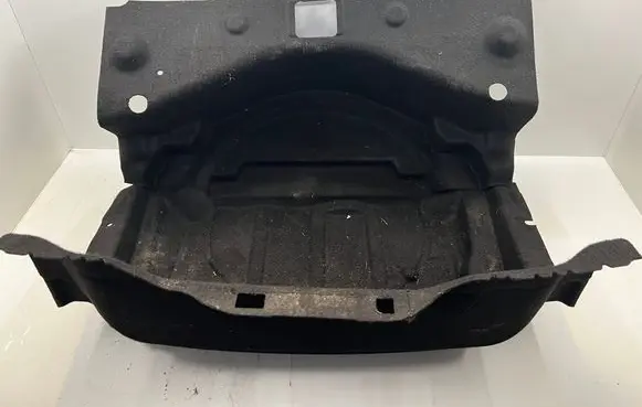 Volkswagen Touareg II Other trunk/boot trim element 