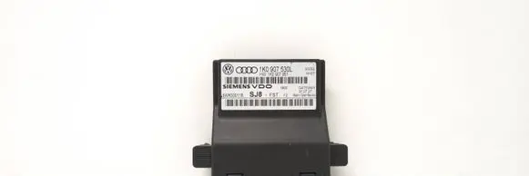 Skoda Octavia Mk2 (1Z) Gateway control module 1K0907530L 1K0907951 5WK50011B