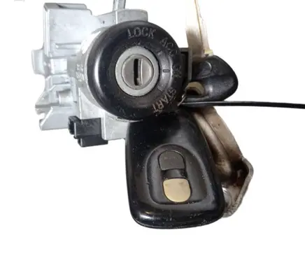 Mazda 626 Ignition lock