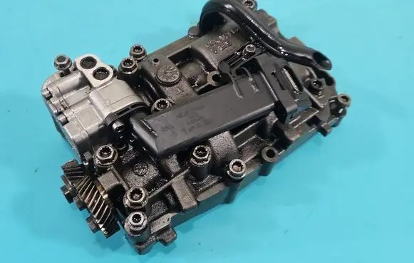 Volkswagen PASSAT B7 Oil pump 03L103535 IMPRK1502261