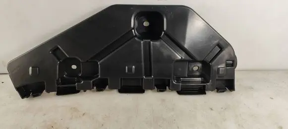 Rear bumper mounting bracket