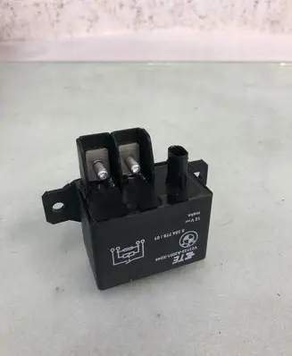 BMW 3 G20 G21 Combustion relay 835477801