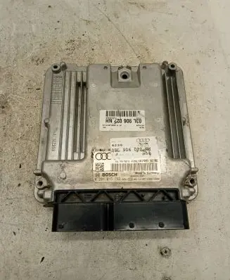 Audi Q5 SQ5 Engine control unit/module 03L906022NH 0281015752