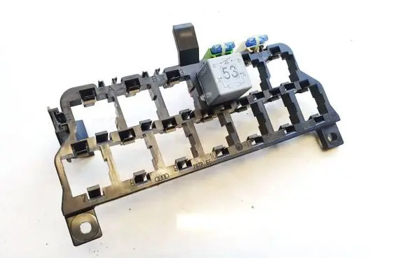 Volkswagen Golf IV Fuse box set 8d0937503e
