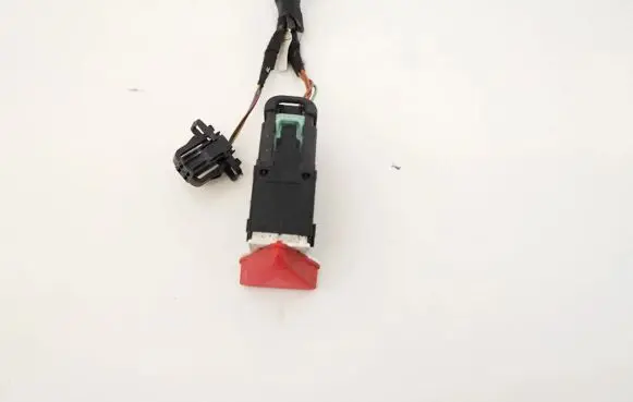 Volkswagen Golf V Hazard light switch 1k0953509a