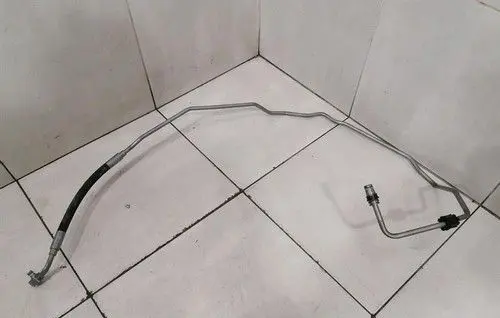 Mercedes-Benz SL AMG R231 Oil cooling pipe A2313202754