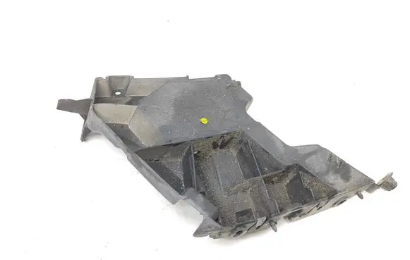 Audi A7 S7 4G Front bumper mounting bracket 4G8807284A