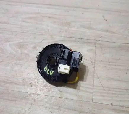 Suzuki Vitara (LY) Airbag squib ring wiring 