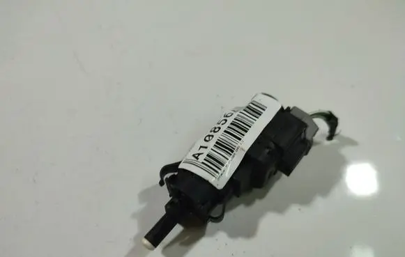 Chrysler PT Cruiser Brake pedal sensor switch