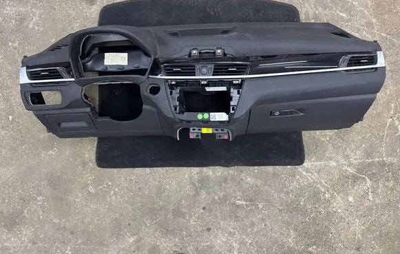 BMW X1 F48 F49 Dashboard 9332740-18 0004812790 5092017150