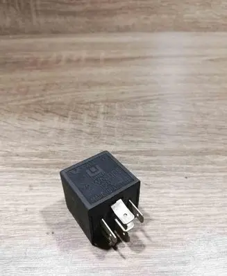 Volvo 440 Other relay 414899 72WN005