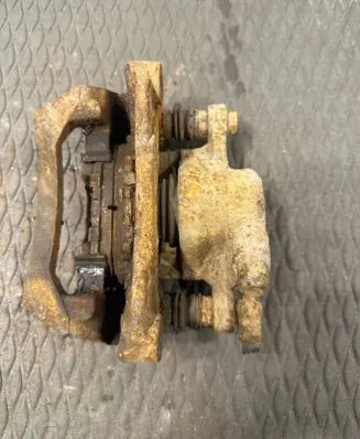 Subaru Impreza III Rear brake caliper