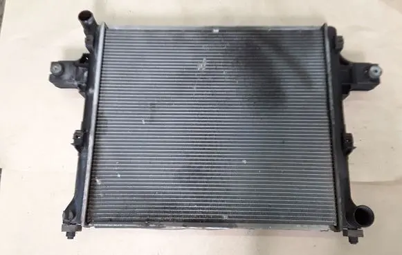 Jeep Grand Cherokee (WK) Coolant radiator NOCODE