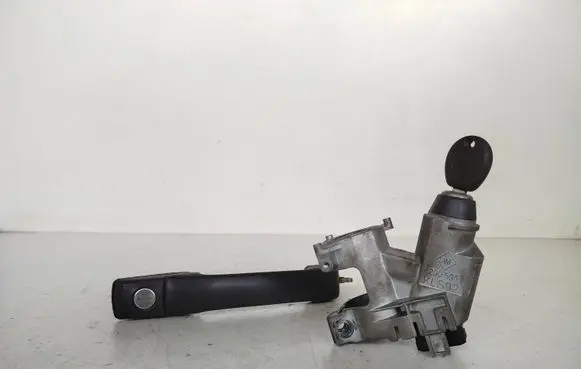 Volkswagen Golf III Ignition lock 357905851
