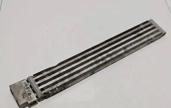 BMW 5 E60 E61 Gearbox / Transmission oil cooler 7560963 K3464003