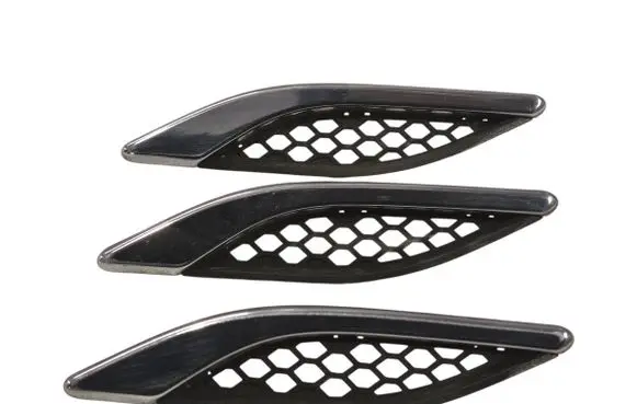 Maserati Ghibli Fender grill 670023904