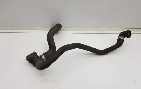 Mercedes-Benz S W222 Engine coolant pipe/hose A2225015391