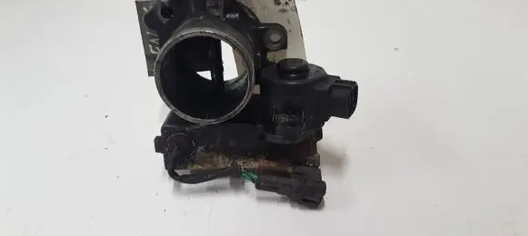 Toyota Corolla E120 E130 Throttle valve 8967221020
