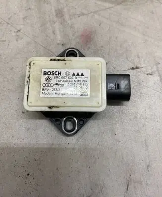 Audi A4 S4 B8 8K ESP acceleration yaw rate sensor 8R0907637B 0265005853