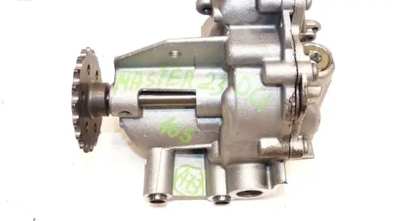 Renault Master III Oil pump 150109223R (A73)