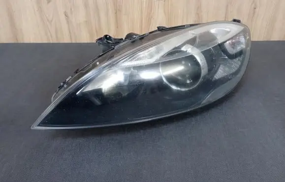 Volvo V40 Cross country Headlight/headlamp 31283334