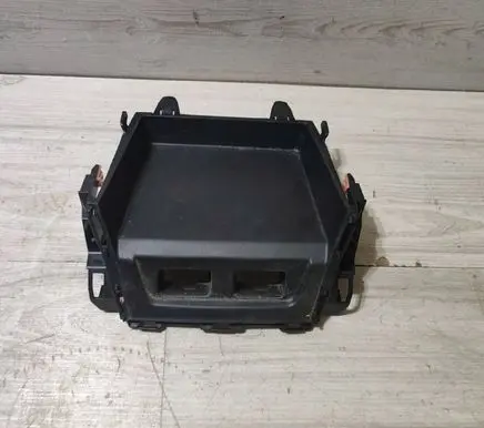 Suzuki Vitara (LY) Other center console (tunnel) element 7382354P10