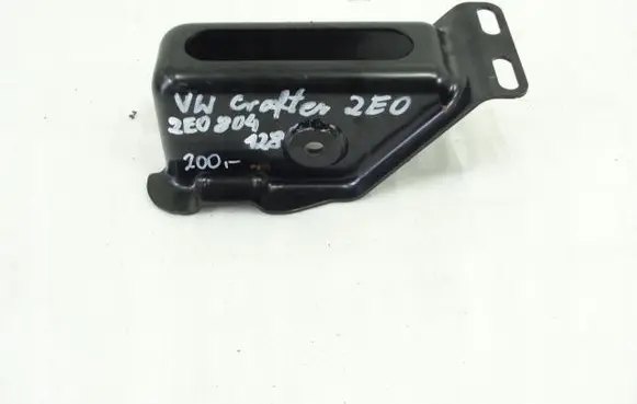 Volkswagen Crafter Fender mounting bracket 2E0804128
