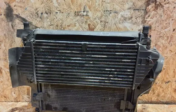 Mercedes-Benz ML W163 Radiator set A1635001004