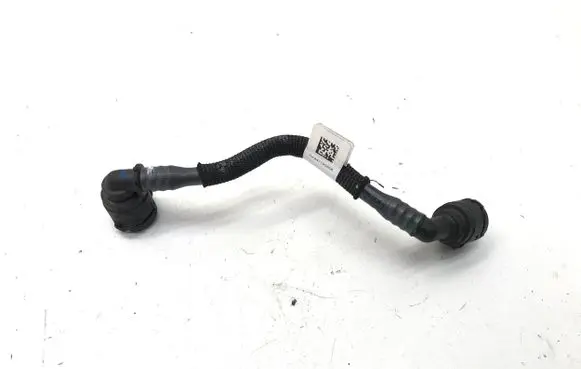 BMW 2 Active Tourer U06 Engine coolant pipe/hose 8471908