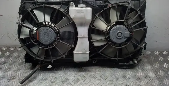 Honda Insight Radiator set 0227405660