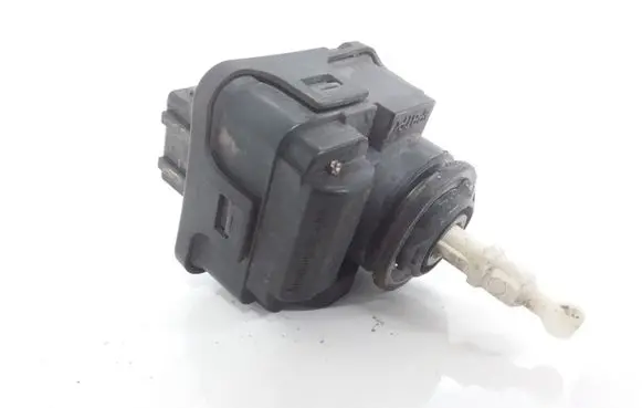 Volkswagen Golf III Headlight level adjustment motor 1H0941295C
