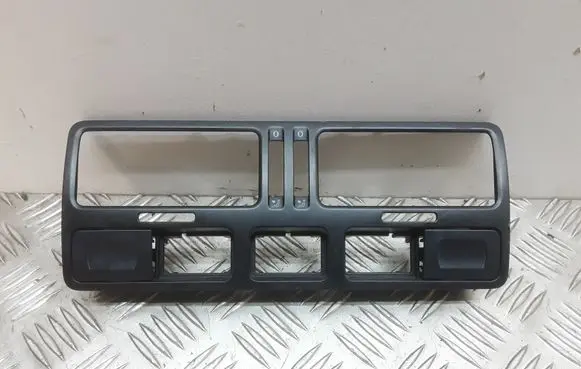 Volkswagen Bora Dashboard center trim panel 1J0819743