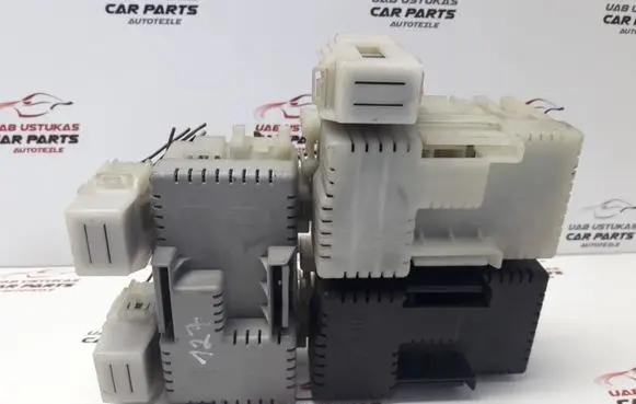 Ford Mondeo MK IV Fuse module 6G9T14K131CA