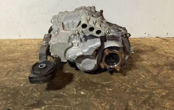 Lexus RX 450H Rear differential 8209048010