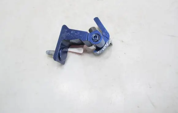 Volkswagen T-Cross Rear door upper hinge 8W0831404A 1M0831404A A046575