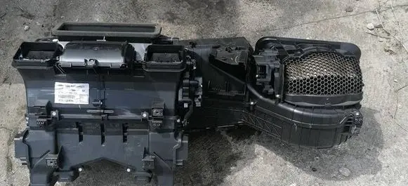 Mercedes-Benz C W205 Interior heater climate box assembly A2058300060 000140