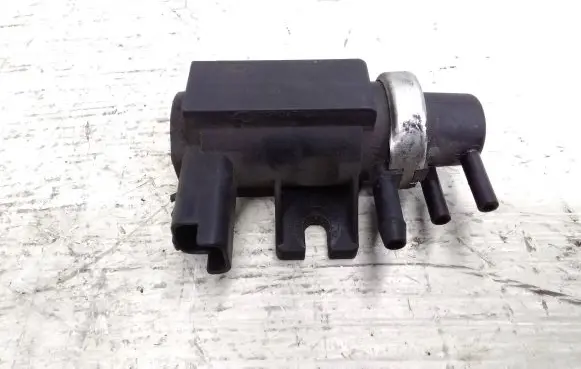Peugeot 407 Turbo solenoid valve 4M5Q9E882AA
