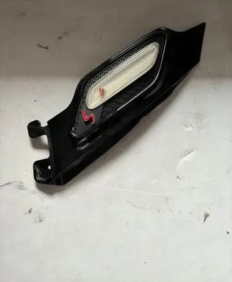 Mini Cooper Countryman R60 Front fender indicator light 9803127