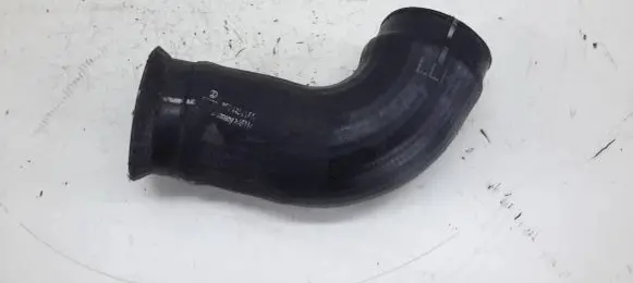 Audi A4 S4 B7 8E 8H Intercooler hose/pipe 8E0145837G