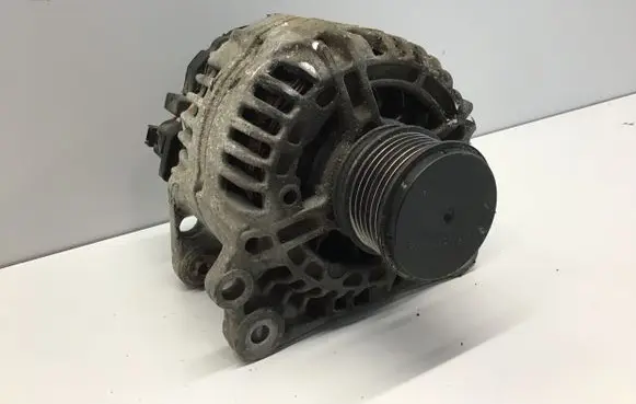 Volkswagen Caddy Generator/alternator 0124325130