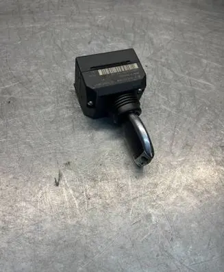 Mercedes-Benz ML W164 Ignition lock A1645451308