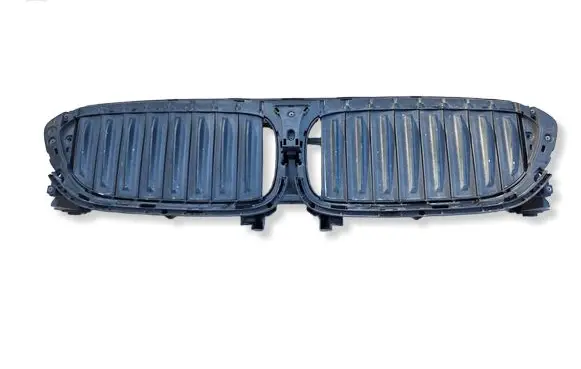 BMW 5 G30 G31 G38 Front bumper upper radiator grill 7497279 1801260480 1181152A