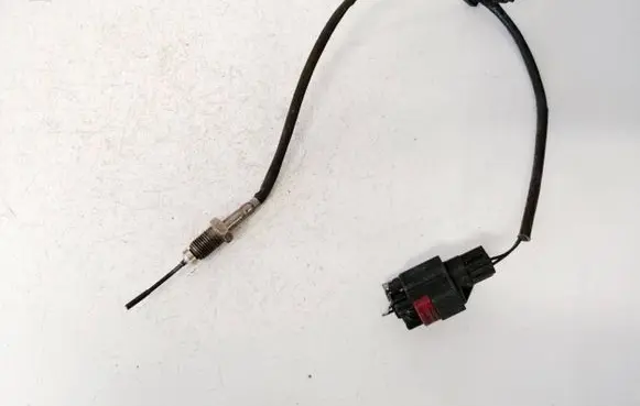 Exhaust gas temperature sensor