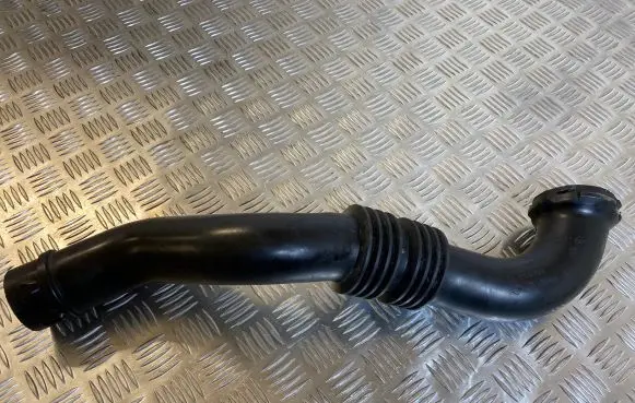 Renault Trafic II (X83) Intercooler hose/pipe 8200865653 58586 93861963