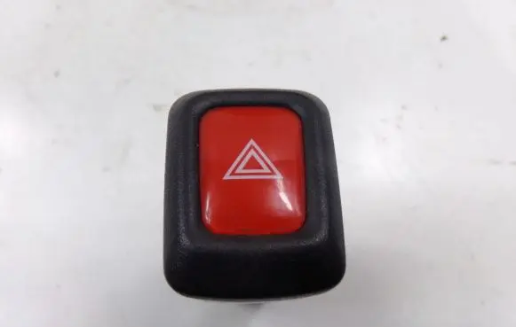 Nissan Almera Tino Hazard light switch