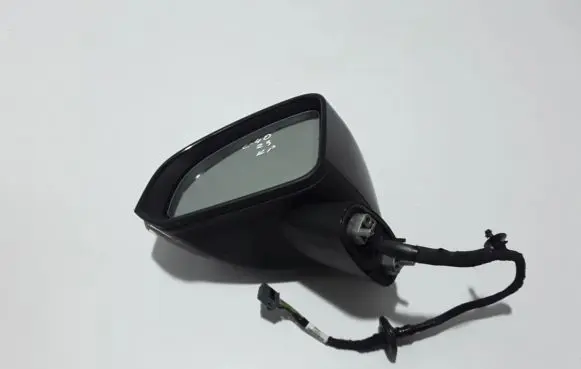 Volvo C40 Front door electric wing mirror 31477671