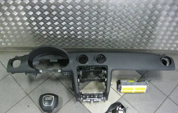 Audi A3 S3 8P Dashboard