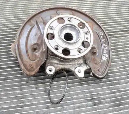 Mercedes-Benz GLC X253 C253 Rear wheel hub