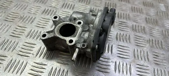 Mazda CX-5 EGR valve SH0120300